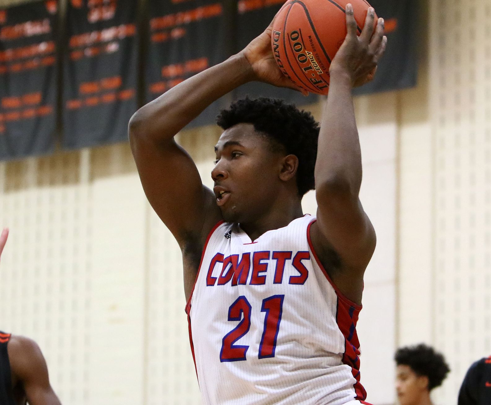 McCluer 49, Webster Groves 48